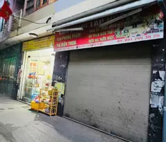 house for sale on cau giay street, 2 front and rear front faces, business, wide sidewalk, 52m offering 36.4 billion
