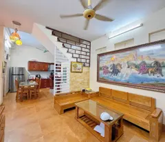 house for sale on cau giay street, 60m2, 7 elevator floors, 2 car frontages