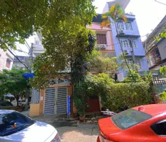 house for sale on cau giay street front 20 billion 80m 4 floor avoid car business lot