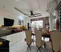 house for sale on dai la street, 7 floors, sparkling elevator, corner lot, hai ba trung