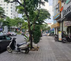 house for sale on dao tan street, ba dinh, 58m, 5 floors, 5.5m. price: 37 billion. contact: 0937158386