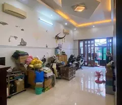 house for sale on duong tu giang street, district 5, ward 12.