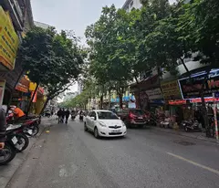 house for sale on ham tu quan hoan street sword, 69 m 2 x 3 floors - price 27 billion, negotiable sidewalk