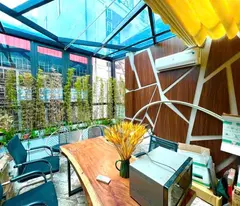 house for sale on hao nam street, business alley, close to the street, 21mx4t, price: 6.5 billion, contact: 0396935190.