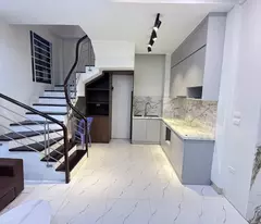 house for sale on hao nam street, rare goods dong da, few steps to the street, 28mx4t, price: 6.2 billion.