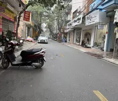 house for sale on hoang hoa tham street - ha dong, 64m2, price slightly 7 billion