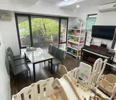 house for sale on hoang minh thao street - 55m2 - frontage 4.2m - rear hatch - 4 floors - adjacent to alley - wide sidewalk
