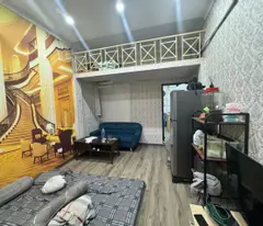 house for sale on huong vien street, 26m2 x 2.5 floors, separate red book, 4 billion