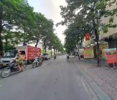 house for sale on khuong dinh street, 39m2, busy business sidewalk, only 13 billion