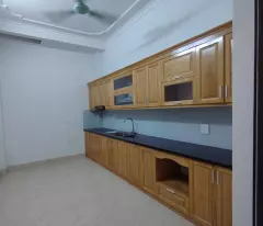 house for sale on khuong trung thanh xuan street 20,500 million, area 42m2, 4 floors contact 036.214.6202