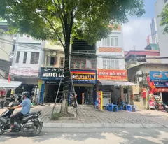 house for sale on kim giang street - 2 frontages