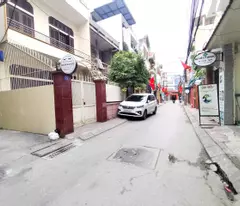 house for sale on lane 201 lach tray - 72m 2 floors - 5m lane - price 4.6 billion