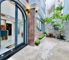 house for sale on le quang dinh ward 11, binh thanh district.