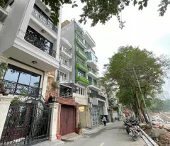 house for sale on mai anh tuan street (hoang cau lake front) 257/283m x 4 floors, 8m acreage 150 billion