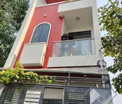 house for sale on ngo chi quoc street, thu duc, ho chi minh city. area 60m2, 3 floors, 4.75 billion, shr - 0933125879