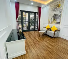 house for sale on ngoc lam lane, car, avoiding top business. genuine location. beautiful new house. complete giveaway