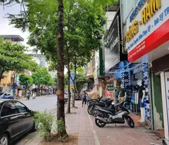 house for sale on ngoc lam street, long bien, 68m2, 5 floors, price only 20 billion