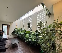 house for sale on ngoc thuy street - prime business location - elevator - business - happy living