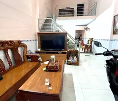 house for sale on nguyen anh thu street, ba diem, hoc mon, 68m2, about 3 billion.