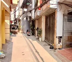 house for sale on nguyen chinh - tan mai, near the street, 5 floors, 30m2, price only 5.75 billion