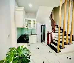 house for sale on nguyen khoai, 10m from car near times