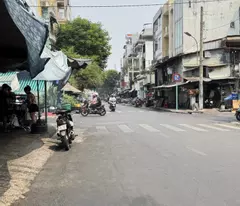 house for sale on nguyen tieu la street, district 10, 5, 4x12 floors, 4 bedrooms + 4 bathrooms, price 15 billion