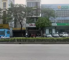 house for sale on nguyen van cu street, 130m x 3 floors, area 7.5m, full residential area