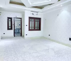 house for sale on nguyen van cu street - long bien
