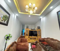 house for sale on nguyen xien street, district 9: 66m2, 3 floors, 4 bedrooms, open floor plan, 5.5 billion. contact: 0933125879