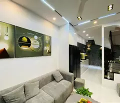 house for sale on quan nhan street, main number of thanh xuan district 4t mt4m, top business, car passing, about 4 billion