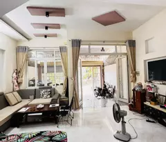 house for sale on street 102, tang nhon phu a ward, district 9, thu duc, hcmc. area 84m2, 3 floors, 4 bedrooms, pink book, price