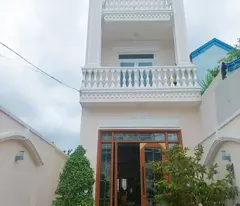 house for sale on street 160, tang nhon phu a, district 9, ho chi minh city. area 125 m2, 3 floors, 3 bedrooms, living room, 8.6 billion.