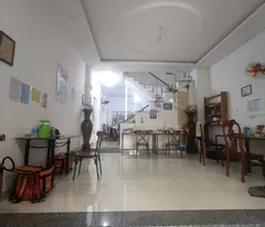 house for sale on street 8, tang nhon phu ward, ho chi minh city. area 130m2, 3 floors, 5 bedrooms, living room, 10.9 billion.