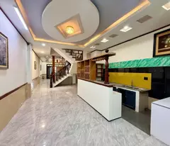 house for sale on street b, di an, ho chi minh city. area 92m2, 4 floors, 5 bedrooms - price 12.4 billion