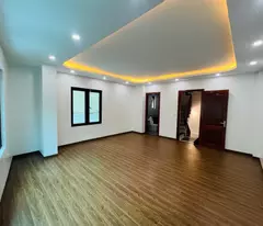 house for sale on street front, ba dinh, corner lot 40m2, 7 elevator floors, 4.4m meter, only 17.8 billion