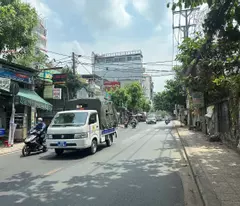 house for sale on tan son street, 80m2 (4x20) 5 floors, prime commercial property right at the golf course near metro, slightly 14 billion