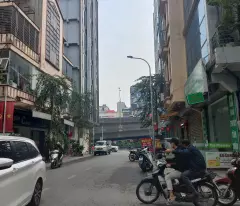 house for sale on thanh xuan street, oto to avoid the busy business sidewalks, 61m2 mt4.5 approximately 30 billion