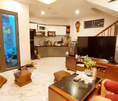 house for sale on the northern lane in tu liem 5.8 billion 43m2 5 floors near the street full facilities