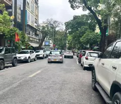 house for sale on thi sach street, two ba trung - 110m² x 10t elevator - tran car - price 110 billion