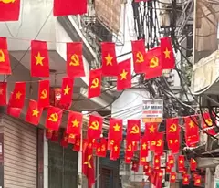 house for sale on thinh quang lane, 32/50m2, more than 6 billion cars, clear alley for business in happiness after planning release