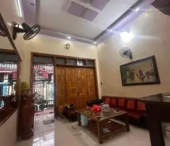 house for sale on tran hung dao street, peak business area of ​​70m2, price over 8 billion