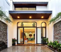 house for sale on tran sam street, son tra, da nang. area 180m2, 4 floors, 10 bedrooms, red book. price 20 billion. contact: