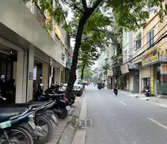 house for sale on trung van street, wide sidewalk, selling as as cakes, near hanoi university, 43m2, more than 15 billion