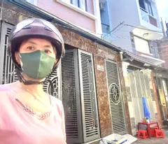 house for sale on van bo-hien street is chdv - through to xom chieu, ton that thuyet to hoang dieu, ben van don.