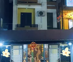 house for sale on van quan street, corner lot, good location, extreme business 19.5 billion