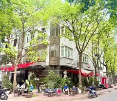 house for sale on van quan street near cau den, corner lot with two open sides, very good business, 60m2, more than 18 billion