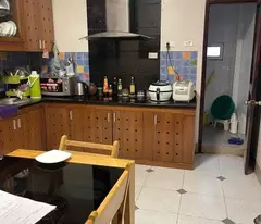 house for sale on vuong thua vu alley. thanh xuan dt80m x 4t. price 16.5 billion