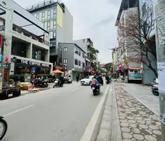house for sale on vuong thua vu street - elevator waiting - super profitable business - 70m2 - 4m mt - june 19