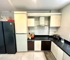 house for sale on yen lang lane. land p/lot - car parking, 6 floors of elevator