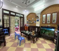 house for sale on yen phuc street, extremely beautiful, top business, 56m2, 7.4 billion